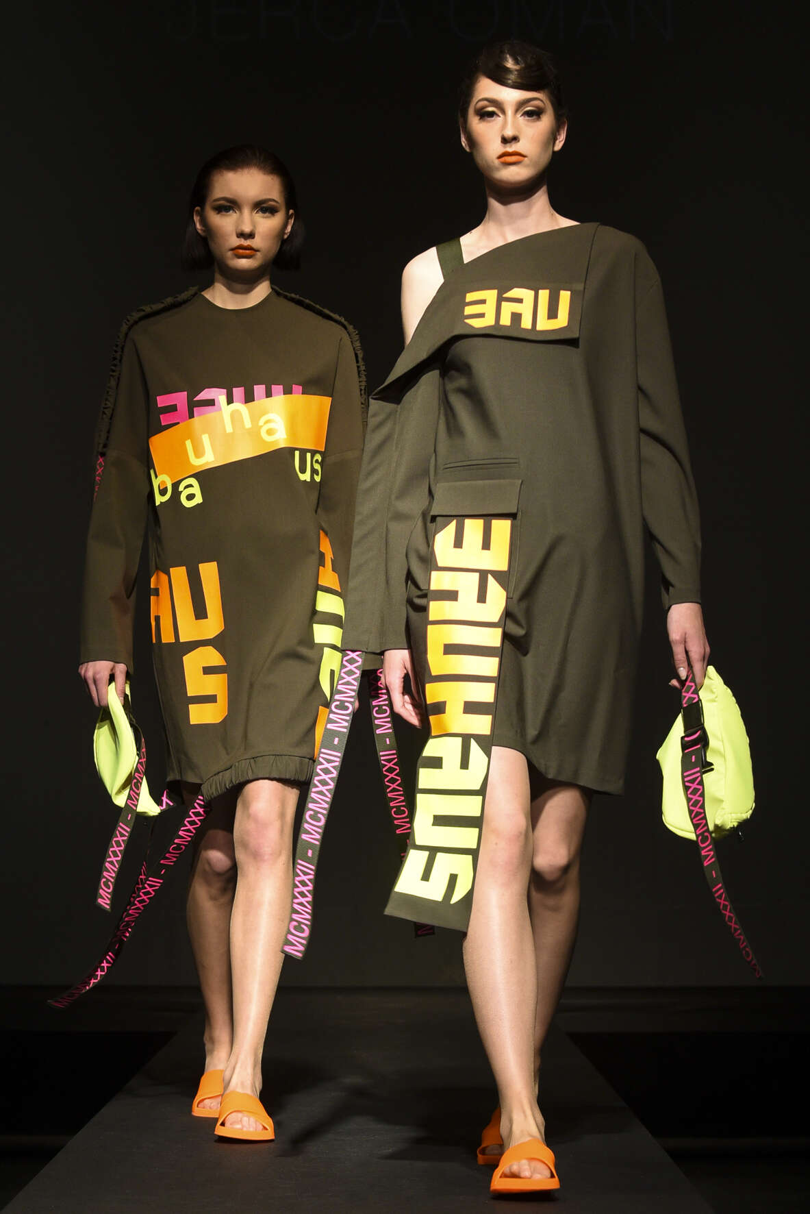 13 Jerca Oman modna revija bauhaus MOB MOB 4c Sabina Puc Natasa Grcar Napast 2019 foto Luka Kirn 4d