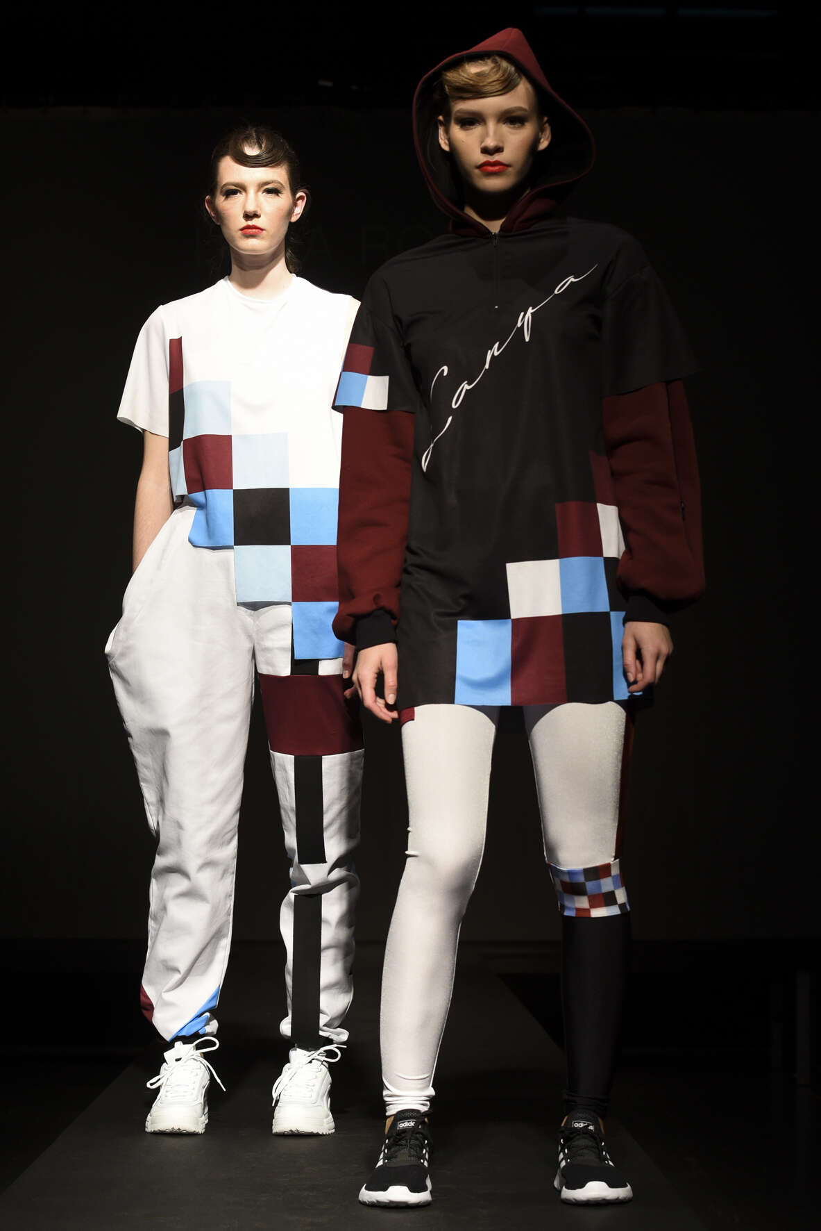 14 Lana Rozman modna revija bauhaus MOB MOB 4c Sabina Puc Natasa Grcar Napast 2019 foto Luka Kirn 4d